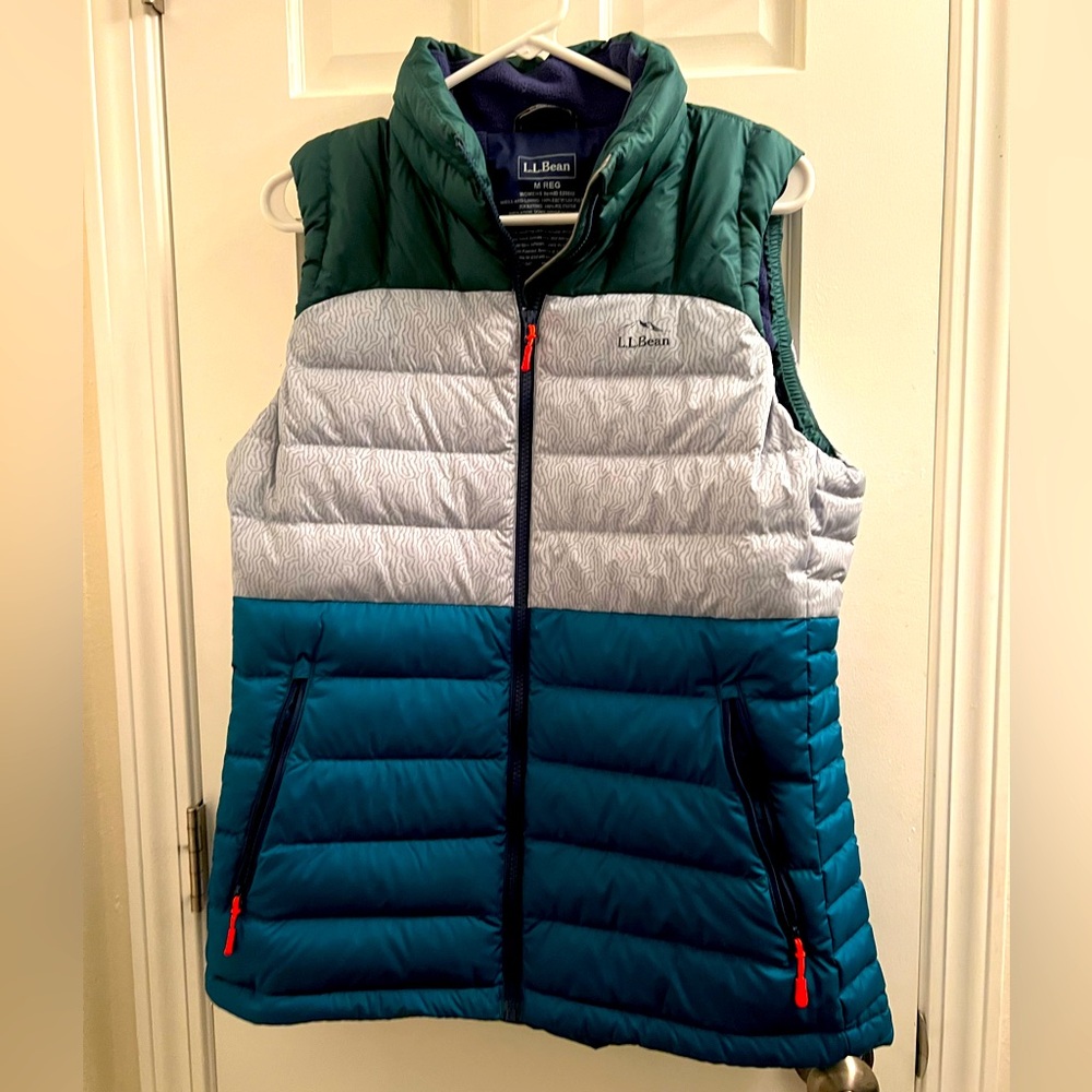L.L. Bean women’s puffer vest medium